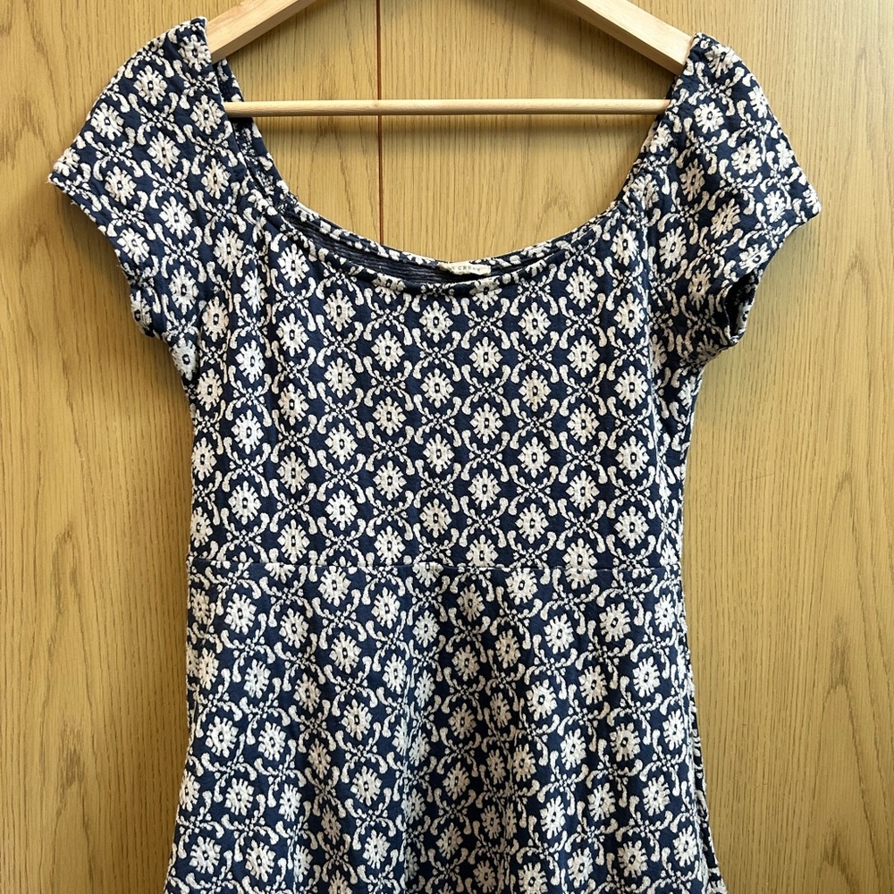 Fit & Flare Floral Mini Dress Size Small - Medium (stretchy fabric)